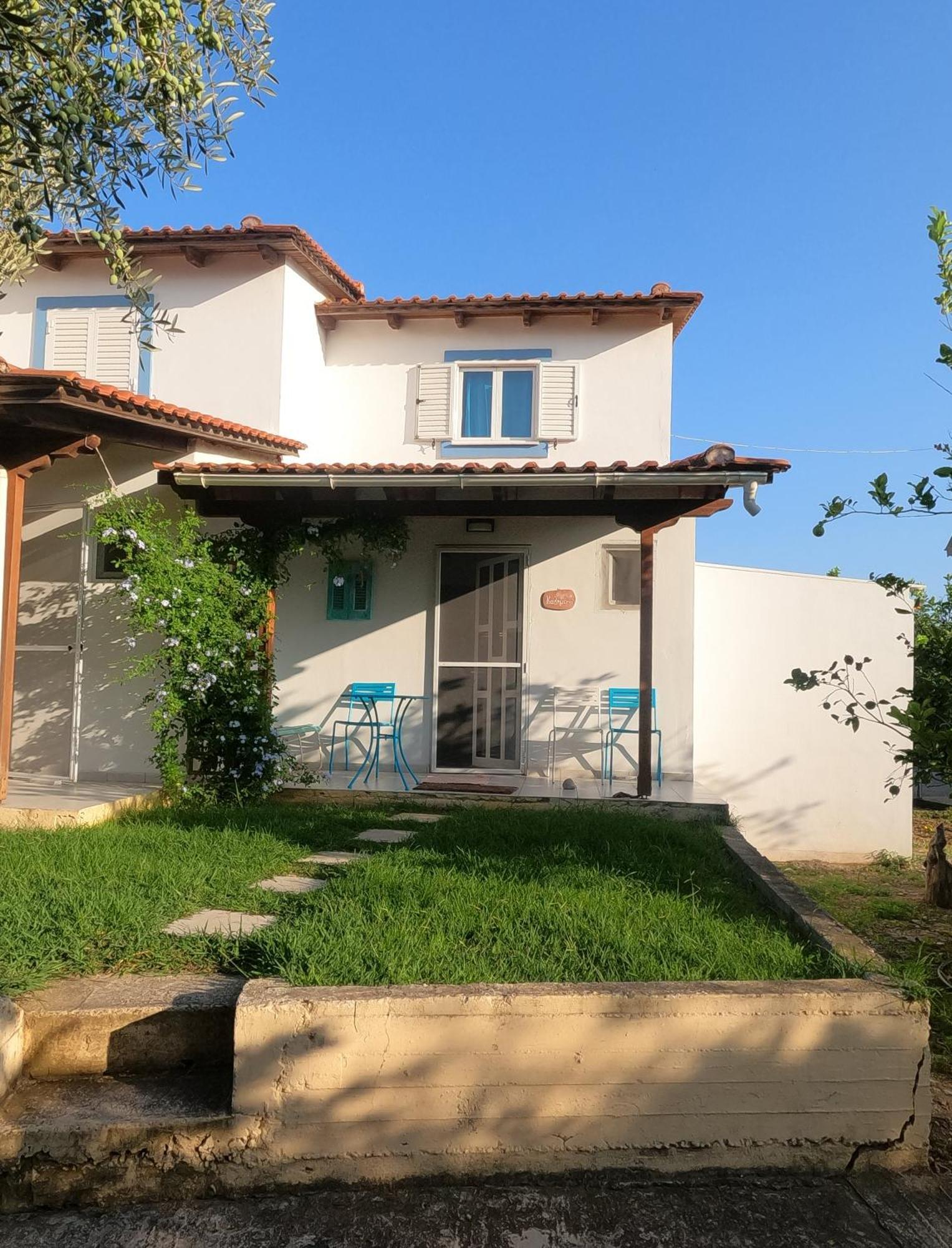 Villa Spiti Ostria Egio Exterior foto